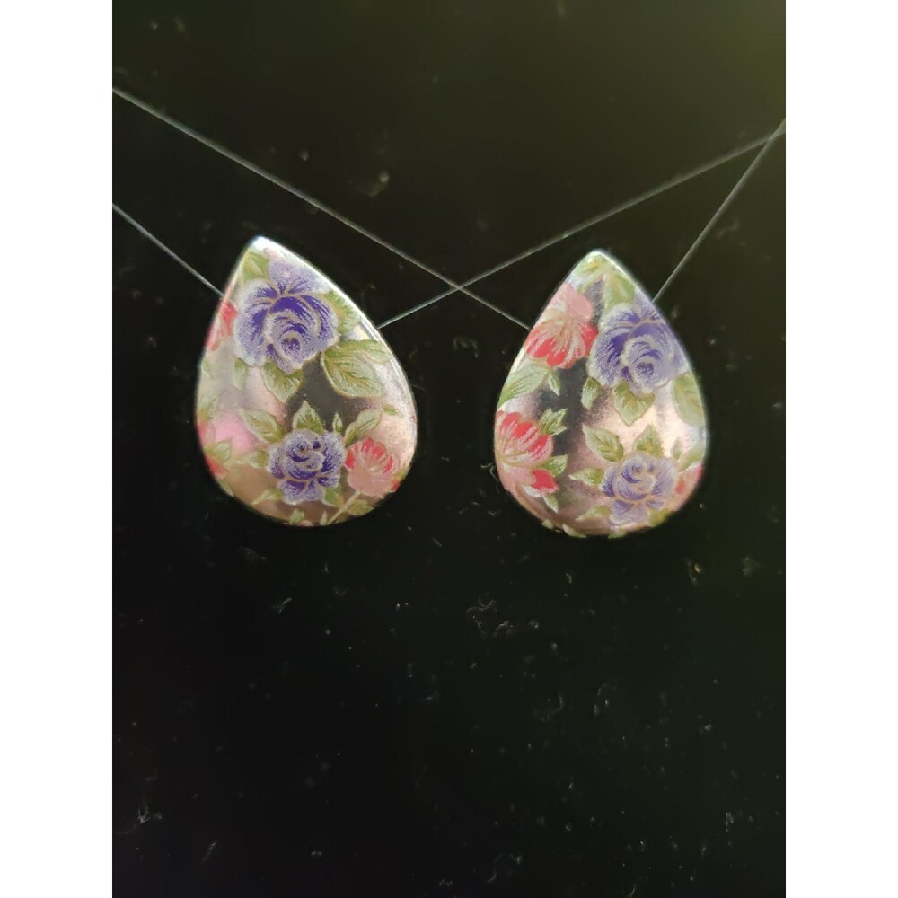 Shiney roses tear drop shaped Earrings